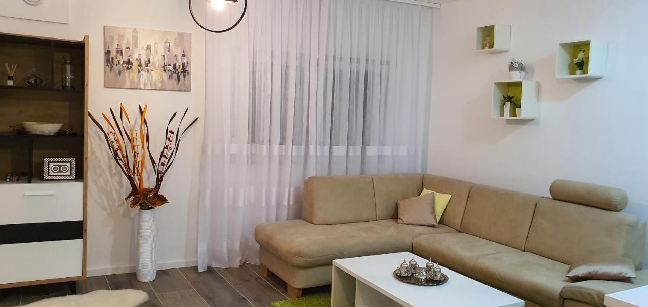 Apartmani Gandi Bihać Εξωτερικό φωτογραφία