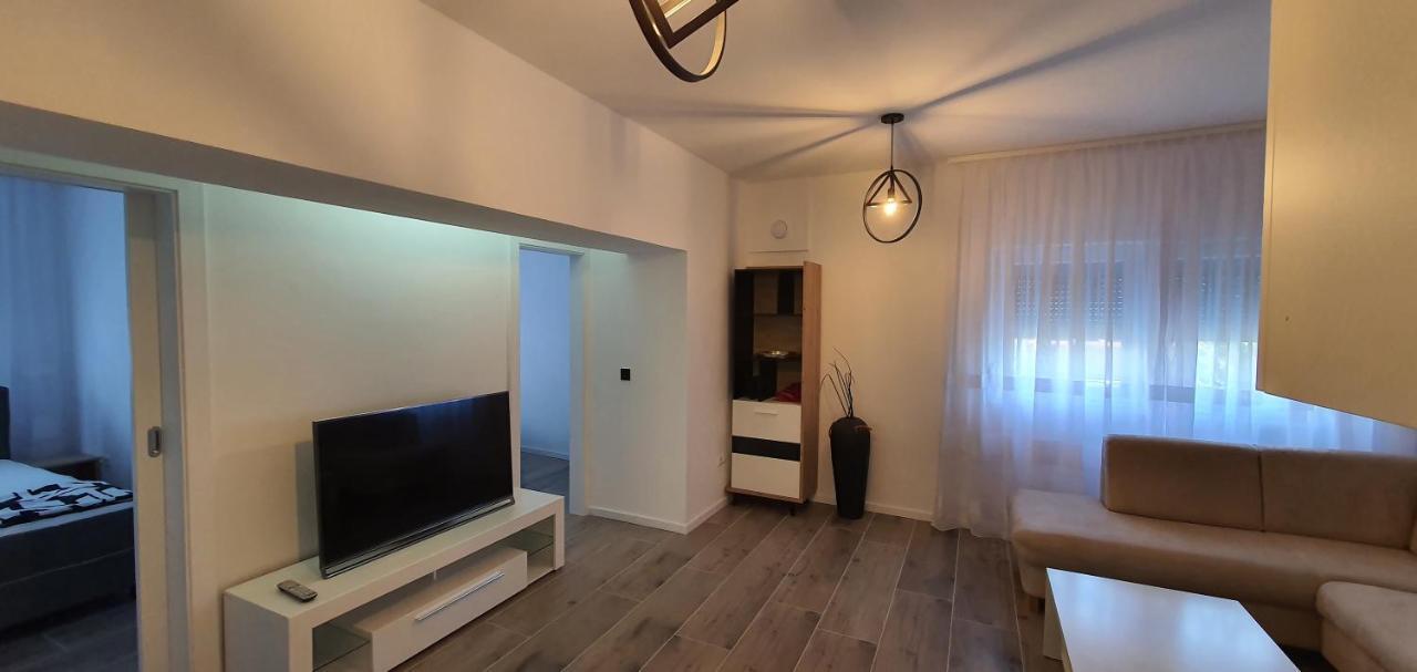 Apartmani Gandi Bihać Εξωτερικό φωτογραφία